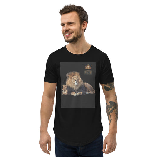 Men's Lion Curved Hem T-Shirt